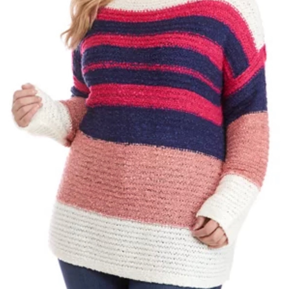 NWT TRUE CRAFT Plus Acrylic Mock Neck Tunic
